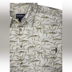 Woolrich‎ Men’s Size Large Short Sleeve Button Up Shirt Trout Fish/Fish Shirt